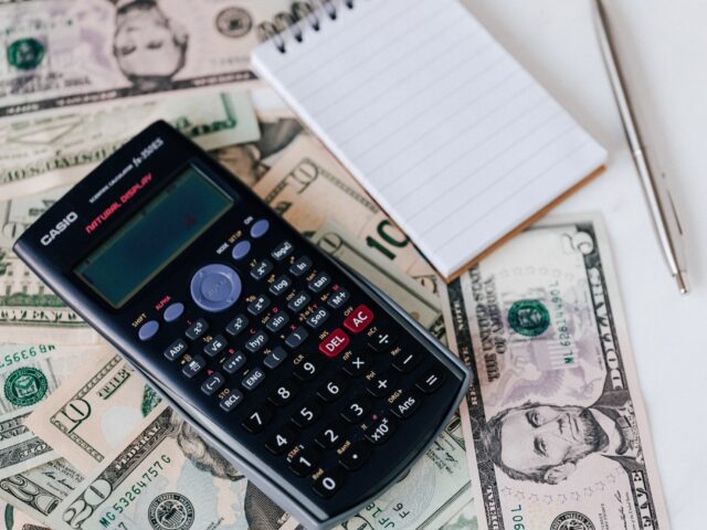 Berapa Biaya Pembuatan Kolam Renang?